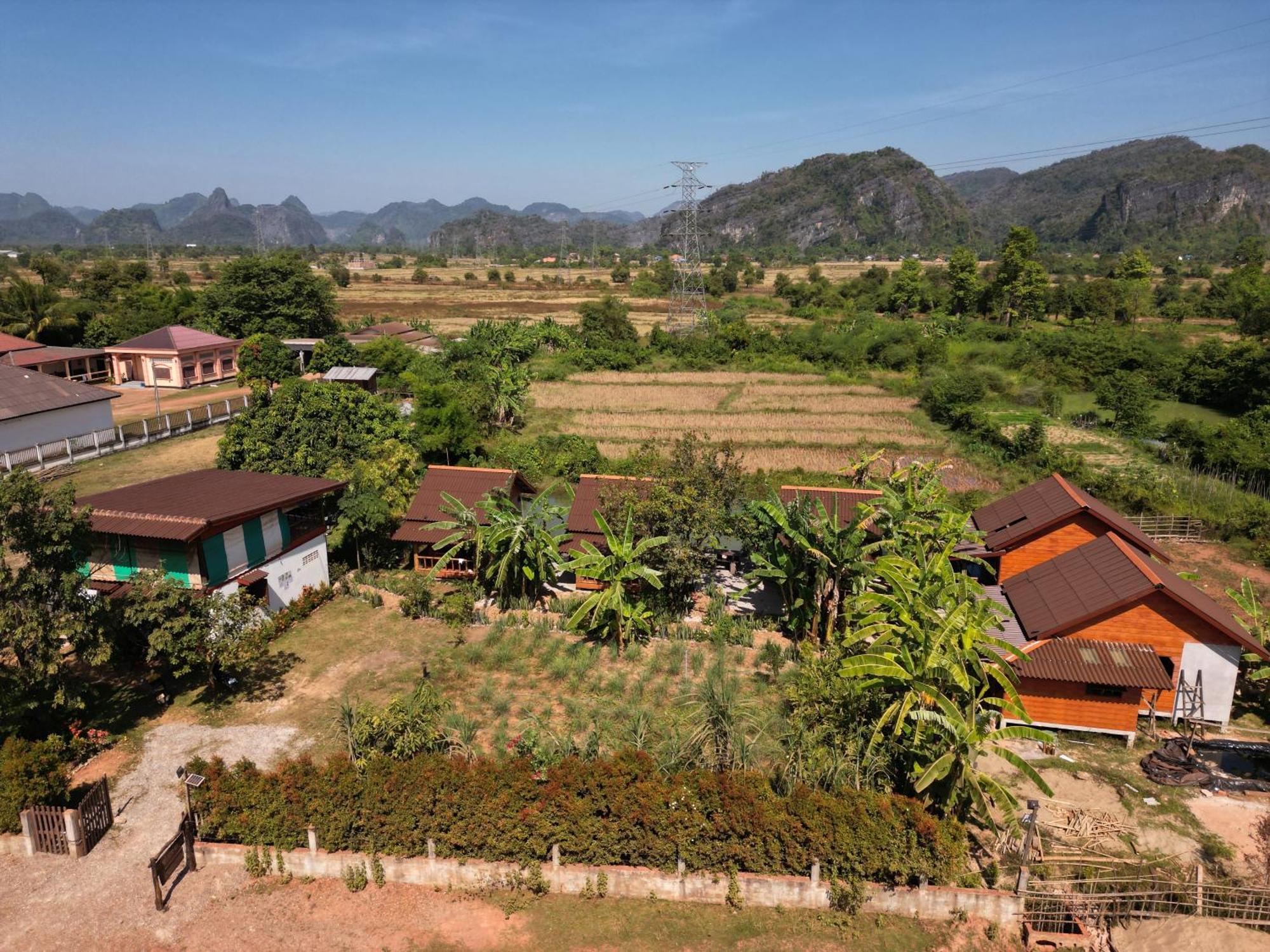 Nana Bungalows Ban Tan Exterior foto